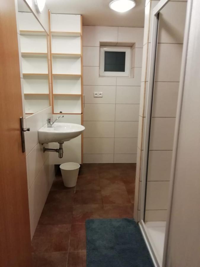 Apartmany Vinarstvi Klucov Lstibor Exterior photo